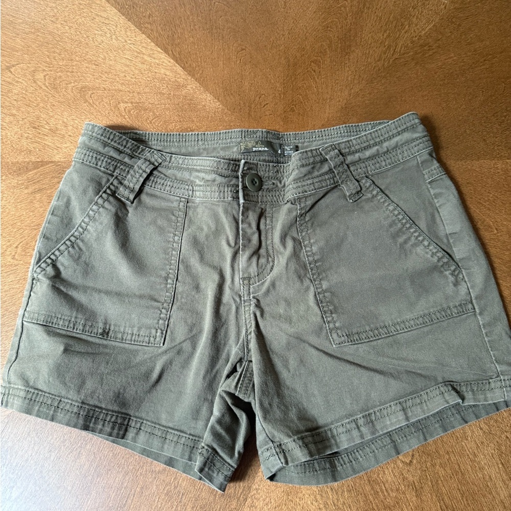 Prana hiking shorts